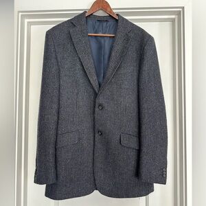 Banana Republic Men’s Wool Pinstripe Blazer 40R - lightly used